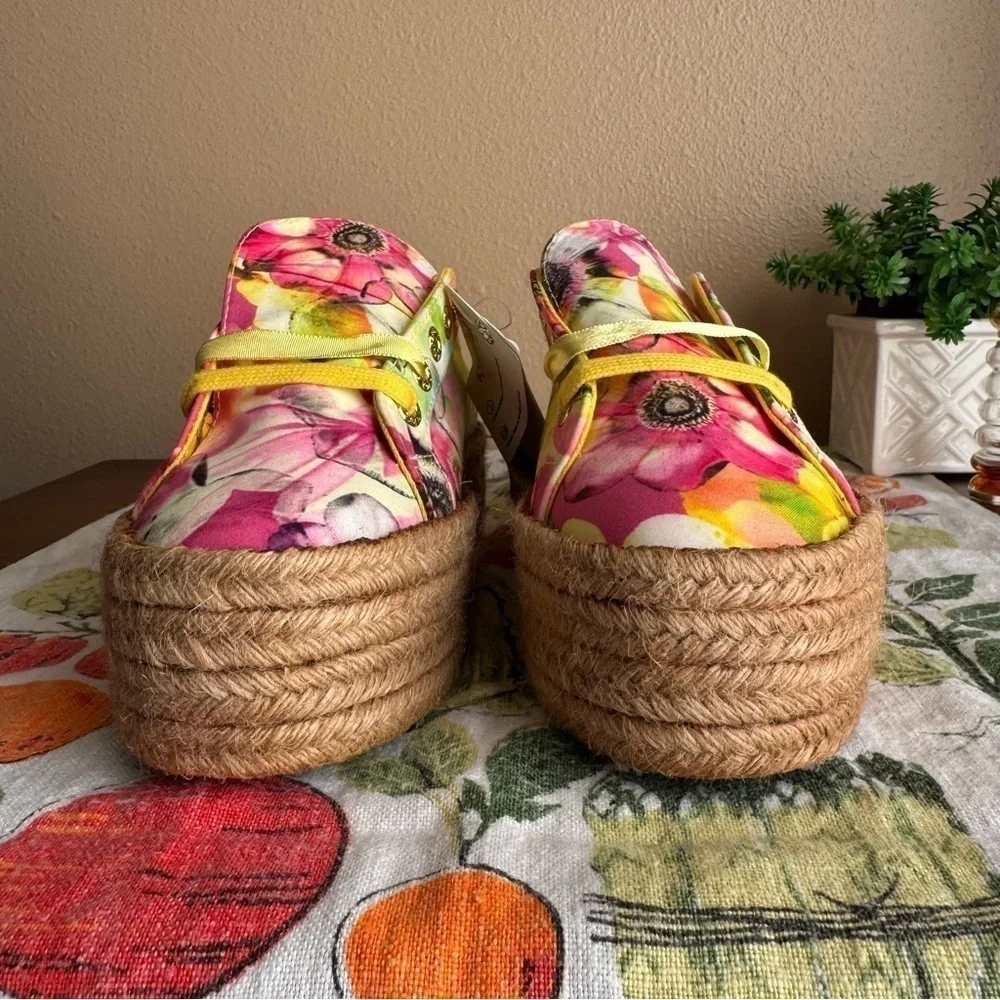Superga NWT floral platform espadrille shoes size 36